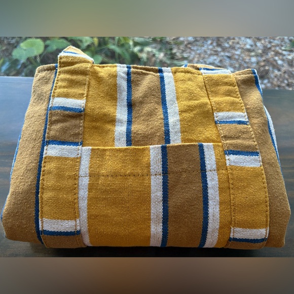 Free People Oksana Oversized Tote🌟 Brand New with tags! 🌟 - Picture 7 of 16